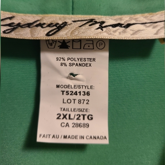 Cydney Mar button-front top 2X - Picture 4 of 4